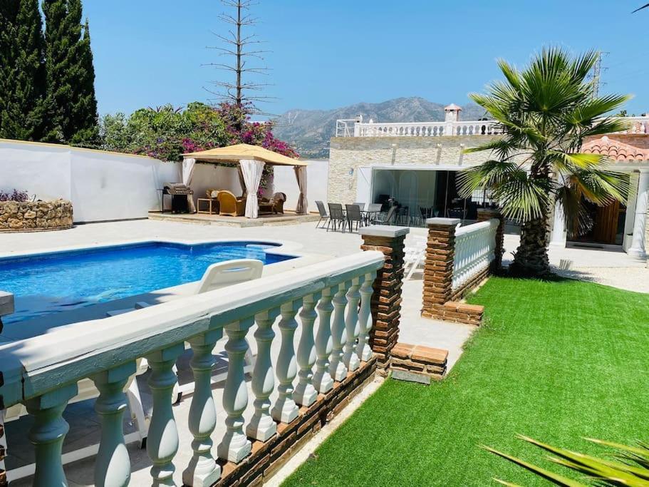 Sunny Villa Mijas With Large Pool Free Parking Málaga Exterior foto