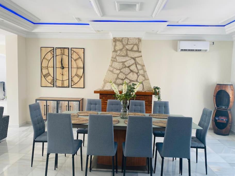 Sunny Villa Mijas With Large Pool Free Parking Málaga Exterior foto